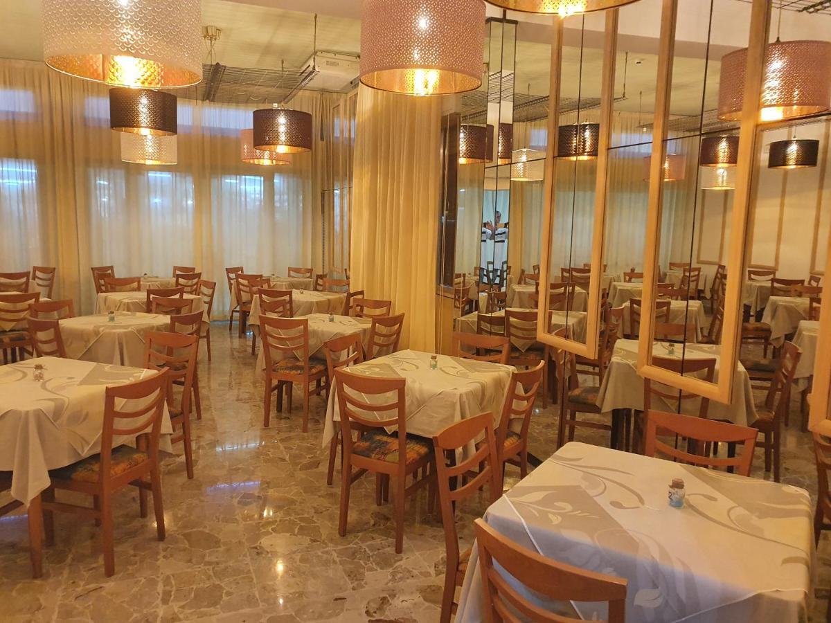 Hotel Venezia San Mauro Mare Εξωτερικό φωτογραφία