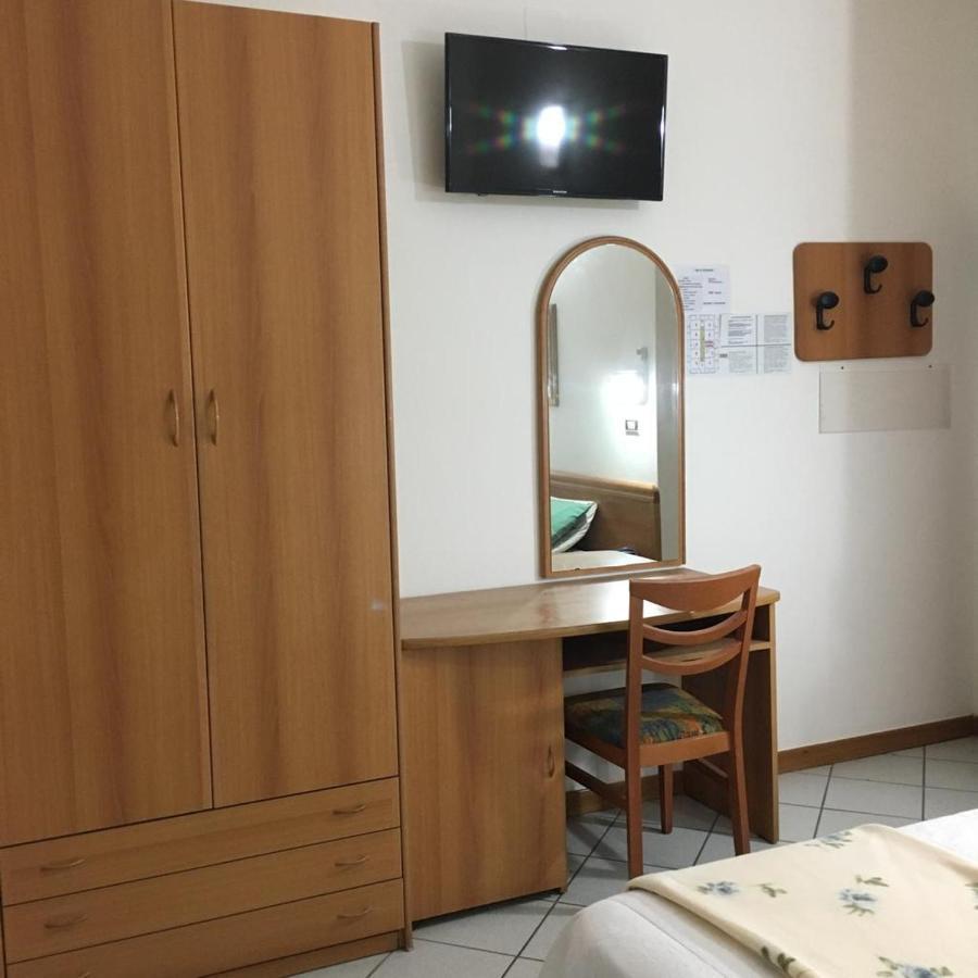 Hotel Venezia San Mauro Mare Εξωτερικό φωτογραφία