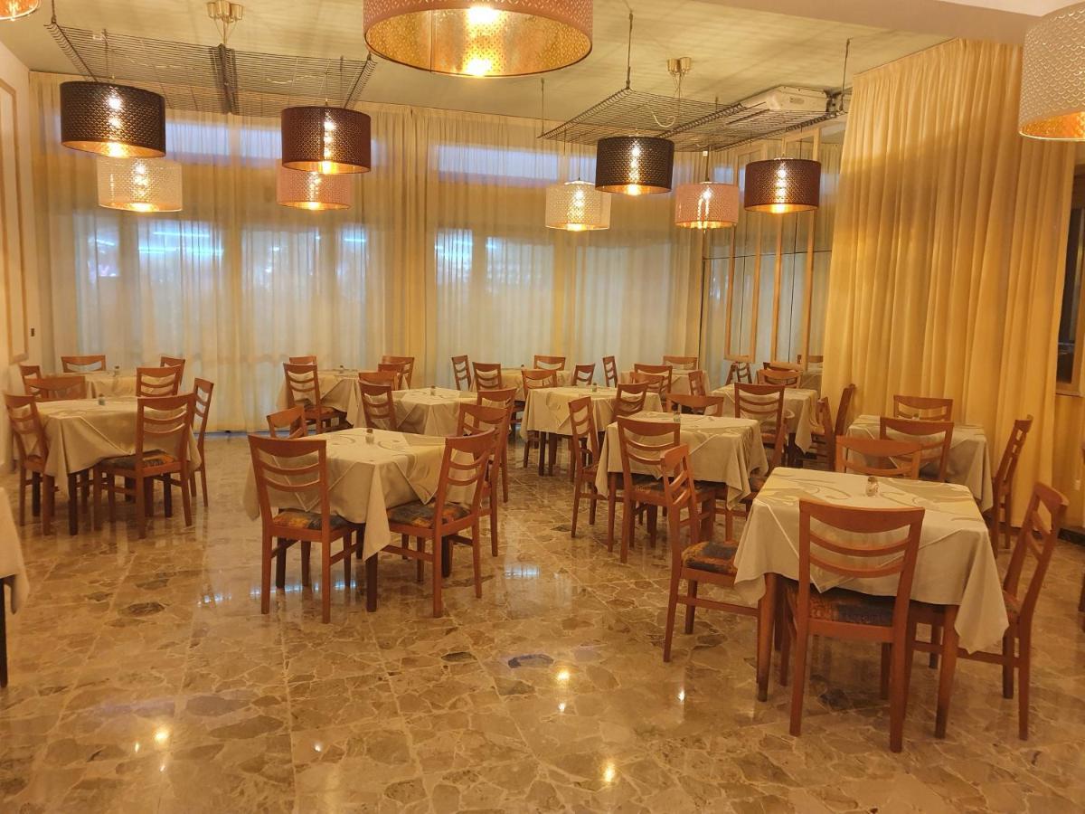 Hotel Venezia San Mauro Mare Εξωτερικό φωτογραφία