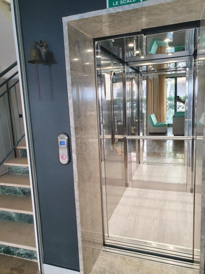 Hotel Venezia San Mauro Mare Εξωτερικό φωτογραφία